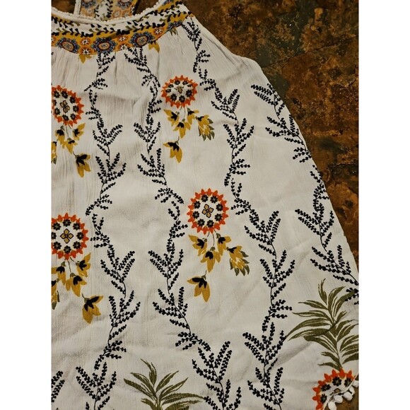 Alter'd State‎ Tank/ Blouse Graphic White Spaghetti Strap flowy Size Medium (A5) - Picture 10 of 10